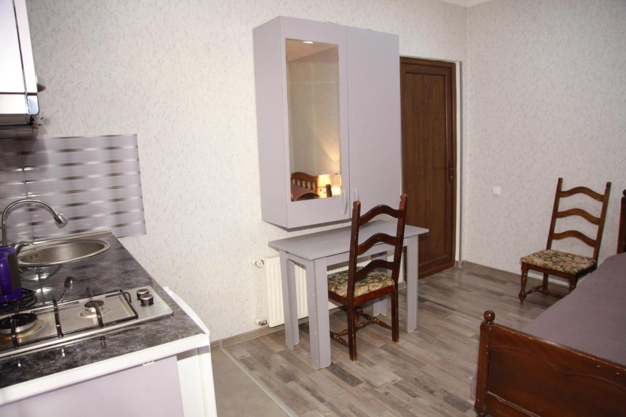 Riverside Hotel Borjomi ภายนอก รูปภาพ
