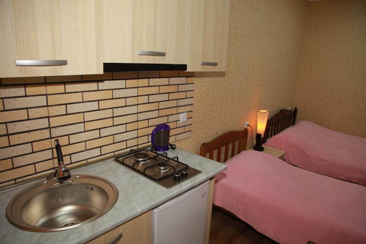 Riverside Hotel Borjomi ภายนอก รูปภาพ